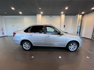 2024 Lada (ВАЗ) Granta I Рестайлинг, серебристый, 860000 рублей, вид 2