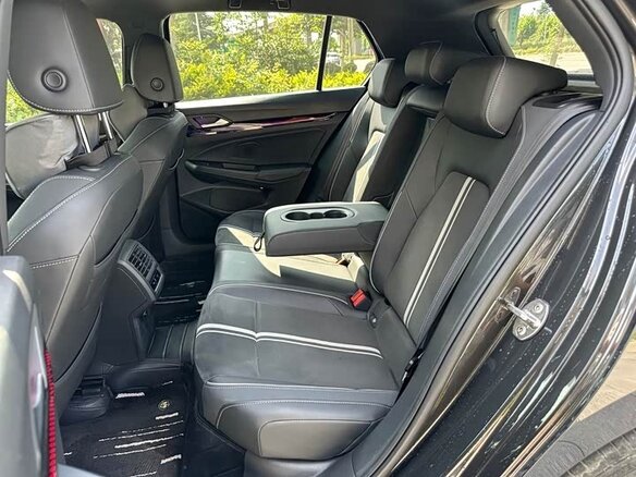 2021 Volkswagen Golf VIII, чёрный, 1611000 рублей - вид 7