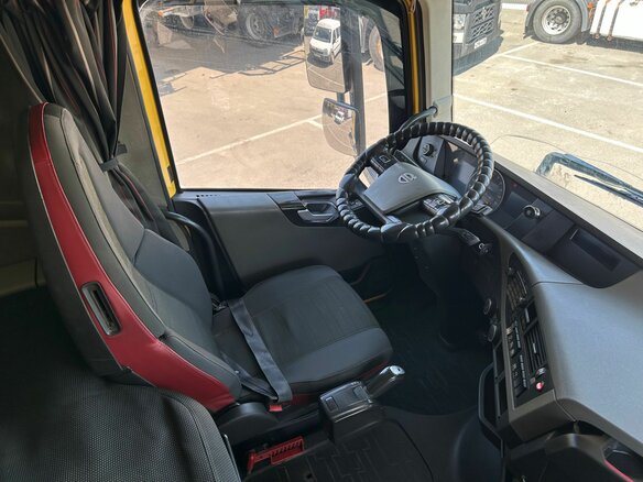2019 Volvo FH, жёлтый, 4199000 рублей - вид 14