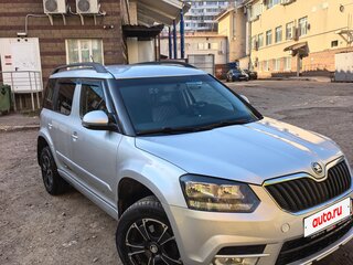 2014 Skoda Yeti I Рестайлинг, серебристый, 925000 рублей, вид 4
