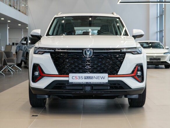 2025 Changan CS35 Plus I Рестайлинг, белый - вид 1