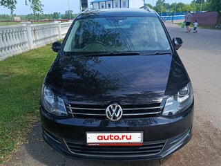 2011 Volkswagen Sharan II, чёрный, 1300000 рублей, вид 2