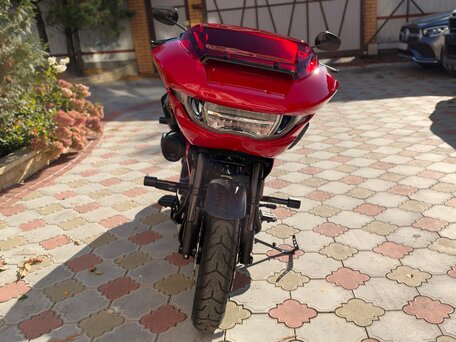 2025 Harley-Davidson CVO Road Glide ST, красный, 5000000 рублей, вид 3