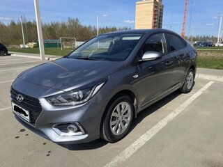 2018 Hyundai Solaris II, серый, 1500000 рублей, вид 1