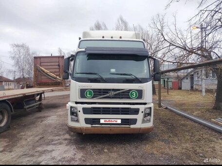 2008 Volvo FH, белый, 1750000 рублей, вид 1