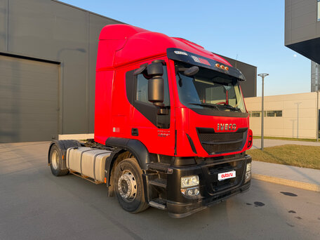 2022 Iveco Stralis, красный, 6790000 рублей, вид 3
