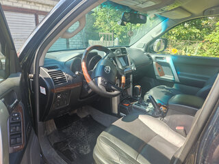 2012 Toyota Land Cruiser Prado 150 Series, серый, 2000000 рублей, вид 4