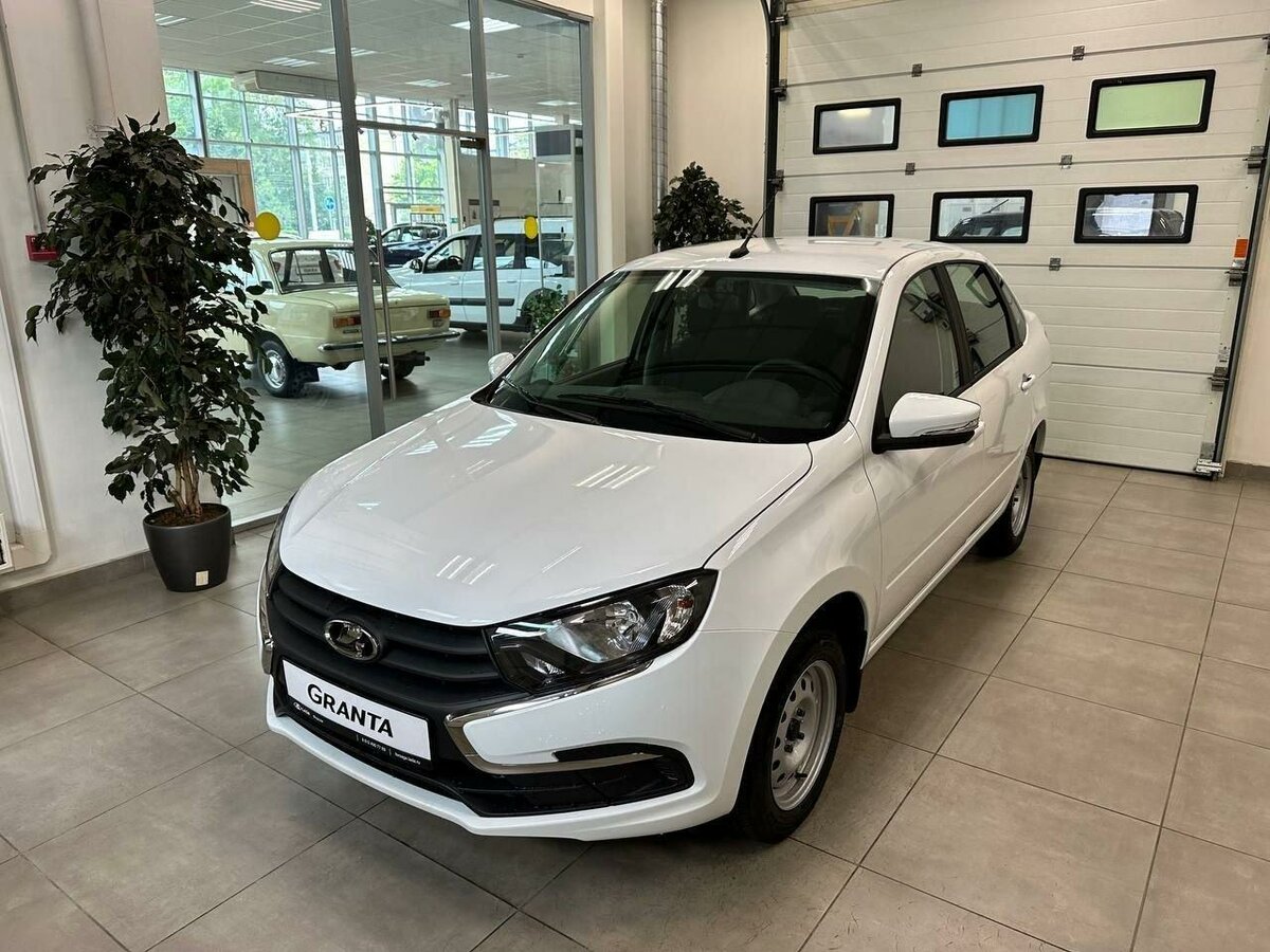Открыть фотографии: Lada (ВАЗ) Granta I Рестайлинг