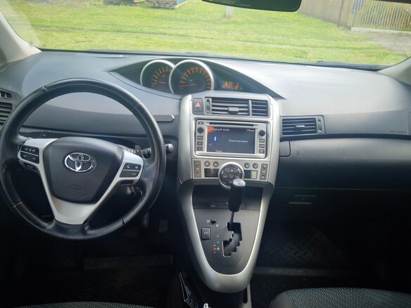 2012 Toyota Verso I Рестайлинг, чёрный, 1150000 рублей - вид 8