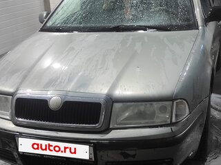 2001 Skoda Octavia I (A4) Рестайлинг, зелёный, 300000 рублей, вид 2