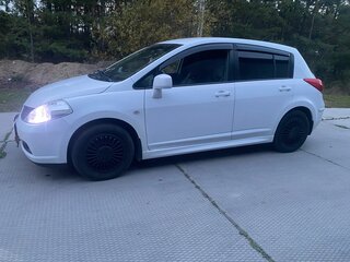 2012 Nissan Tiida I Рестайлинг, белый, 800000 рублей, вид 5