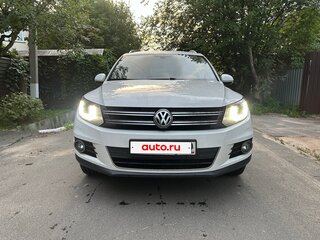 2012 Volkswagen Tiguan I Рестайлинг, белый, 1280000 рублей, вид 1