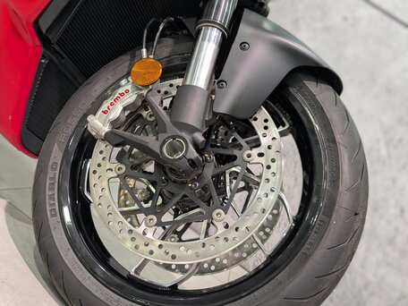 2026 Ducati Diavel V4, красный, 3550000 рублей, вид 2