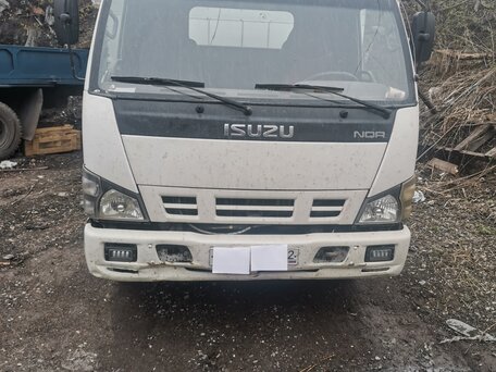 2010 Isuzu Elf (N-series), белый, 1650000 рублей, вид 1