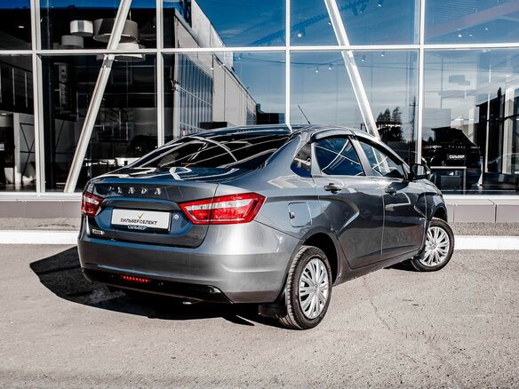 2017 Lada (ВАЗ) Vesta I, серый, 729000 рублей - вид 1