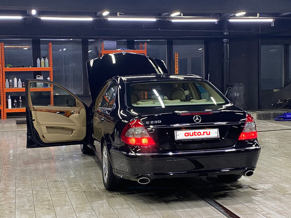 2008 Mercedes-Benz E-Класс 230 III (W211, S211) Рестайлинг, чёрный, 1400000 рублей - вид 19
