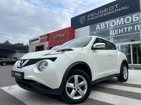 2018 Nissan Juke I Рестайлинг, белый, 1390000 рублей, вид 3