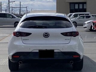 2023 Mazda 3 IV (BP), белый, 1260000 рублей, вид 4
