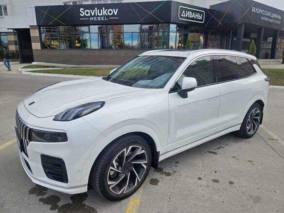 2021 Lynk & Co 09 MHEV, белый, 3690000 рублей - вид 1