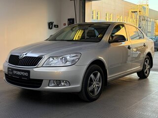 2012 Skoda Octavia II (A5) Рестайлинг, серебристый, 1055000 рублей, вид 1