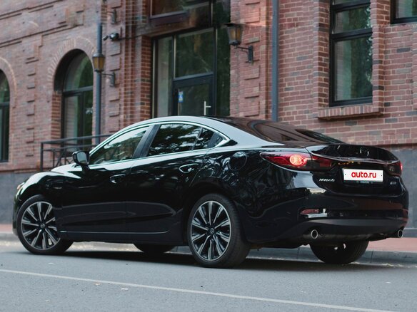 2016 Mazda 6 III (GJ) Рестайлинг, чёрный, 1699000 рублей