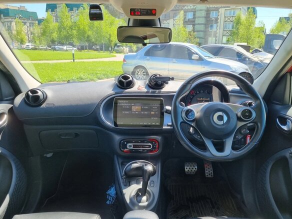 2018 Smart Forfour Brabus II, красный, 1800000 рублей - вид 6