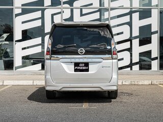 2020 Nissan Serena V (C27) Рестайлинг, серый, 2050000 рублей, вид 4