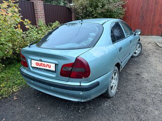 2002 Mitsubishi Carisma I Рестайлинг, серебристый, 227000 рублей, вид 2