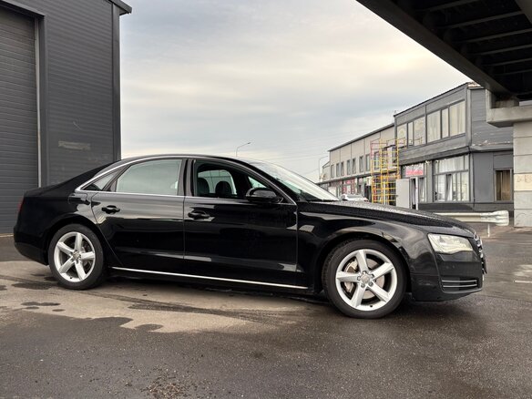 2011 Audi A8 III (D4), чёрный, 1900000 рублей - вид 3
