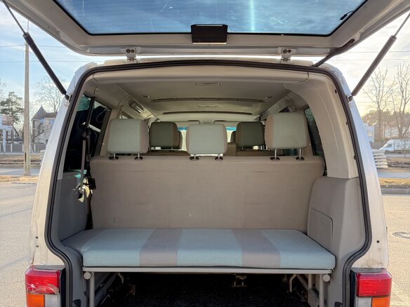 2002 Volkswagen Multivan T4, серебристый, 915000 рублей - вид 14