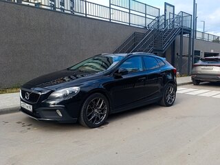 2014 Volvo V40 Cross Country I, чёрный, 1650000 рублей, вид 1