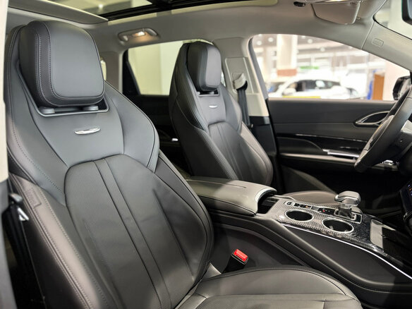 2025 Hongqi HS3, чёрный, 3630000 рублей - вид 17