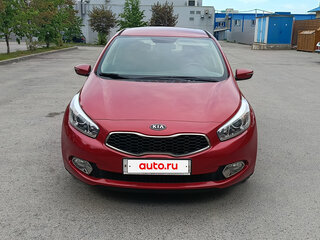 2013 Kia Ceed II, красный, 1150000 рублей, вид 2