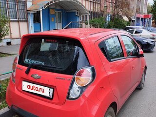 2011 Chevrolet Spark III, красный, 700000 рублей, вид 2