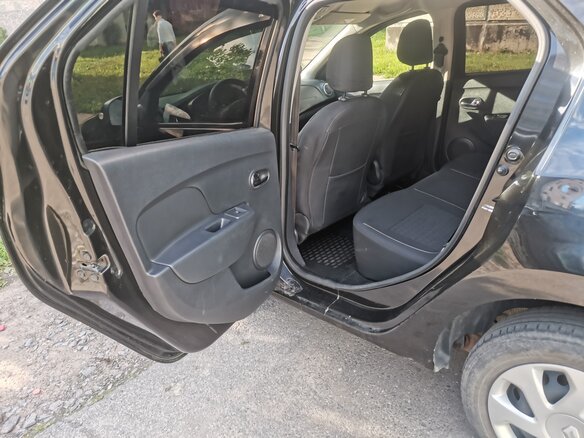 2016 Renault Logan II, чёрный, 840000 рублей - вид 13
