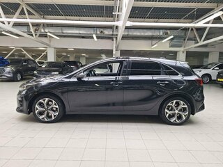 2018 Kia Ceed III, чёрный, 1630000 рублей, вид 4