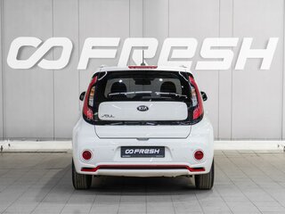 2018 Kia Soul II Рестайлинг, белый, 1689000 рублей, вид 4