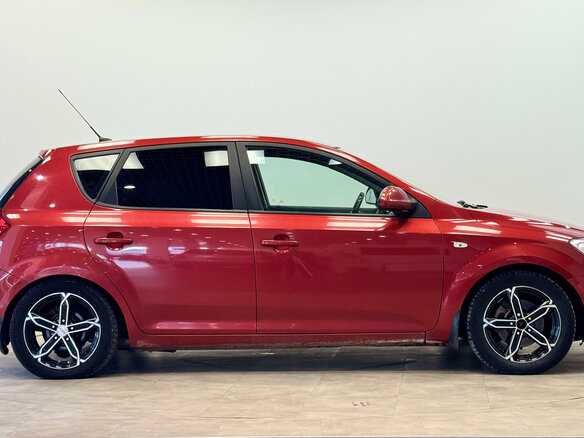 2009 Kia Ceed I, красный, 470000 рублей - вид 4