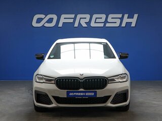 2020 BMW 5 серии 530e xDrive VII (G30/G31/G38) Рестайлинг, белый, 3353077 рублей, вид 3