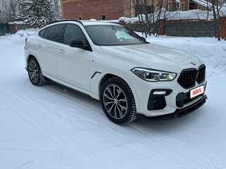 2020 BMW X6 40i III (G06), белый, 9000000 рублей, вид 3