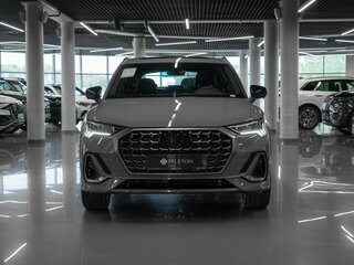 2026 Audi Q3 45 TFSI II (F3), серый, 4900000 рублей, вид 3