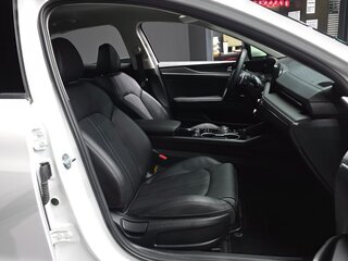 2025 Kia K5 III Рестайлинг, белый, 2293000 рублей, вид 5