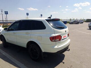 2010 SsangYong Kyron I Рестайлинг, белый, 895000 рублей, вид 4