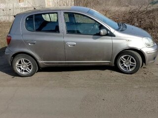 2004 Toyota Yaris I Рестайлинг, серый, 420000 рублей, вид 1