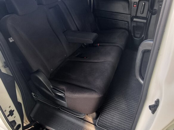 2012 Honda Freed I Рестайлинг, белый, 1245000 рублей - вид 34