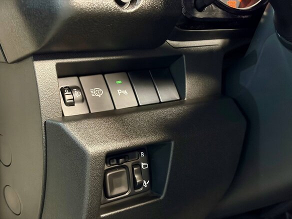 2025 Suzuki Jimny IV, белый, 3050000 рублей - вид 16
