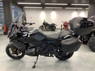 2025 BMW R 1300 RT, чёрный, 3400000 рублей, вид 2