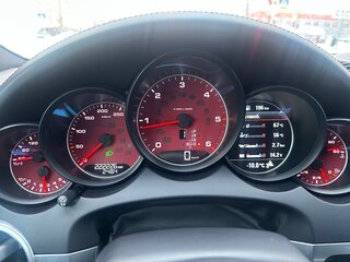 2015 Porsche Cayenne Diesel II Рестайлинг (958), коричневый, 4500000 рублей, вид 2