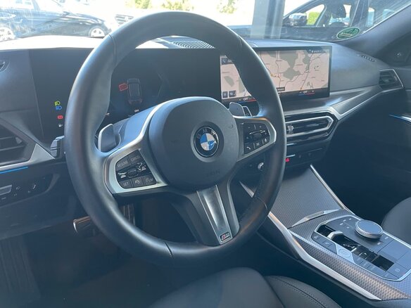 2023 BMW 3 серии 318d VII (G2x) Рестайлинг, серый, 4350000 рублей - вид 5