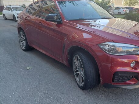 2017 BMW X6 30d II (F16), красный, 4200000 рублей, вид 2